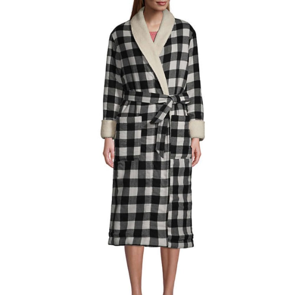 Petite Sherpa Flannel Robe Small Black White Plaid NWT Holiday Cozy